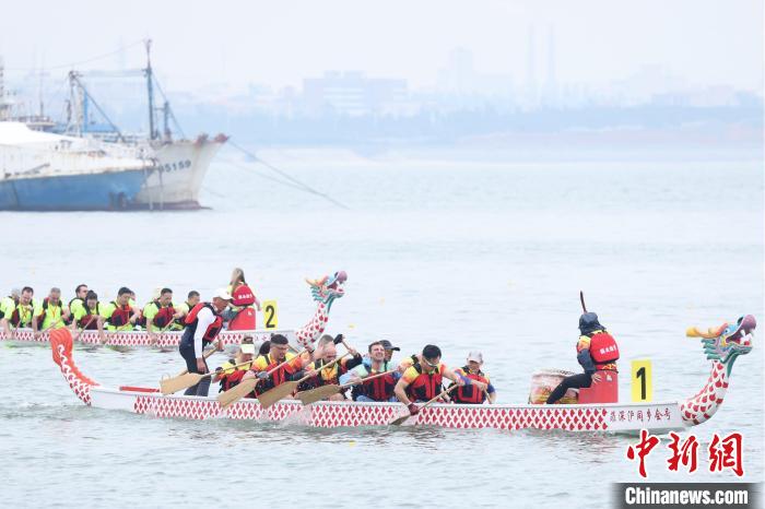 国际龙舟队齐聚晋江深沪湾竞逐海上速度与激情