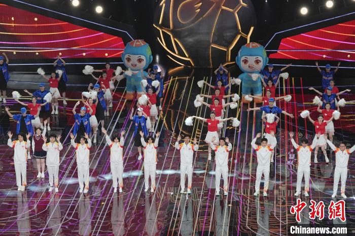 首届全国青少年三大球运动会长沙启幕 青少年运